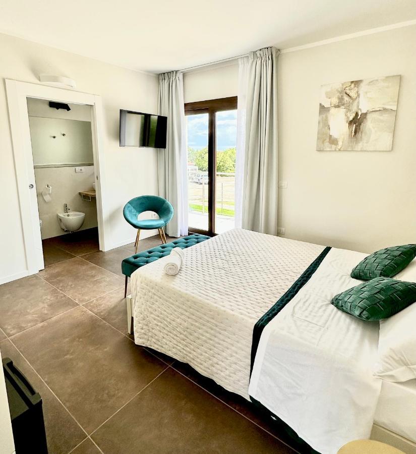 Karasole Hotel San Teodoro  Kültér fotó