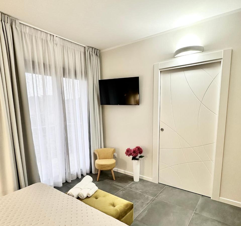 Karasole Hotel San Teodoro  Kültér fotó